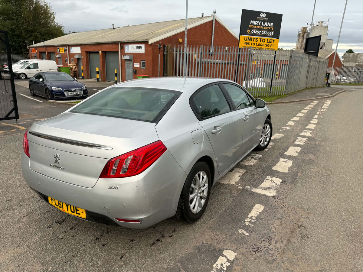 2011-PEUGEOT 508