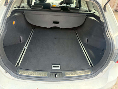 2011-TOYOTA AVENSIS