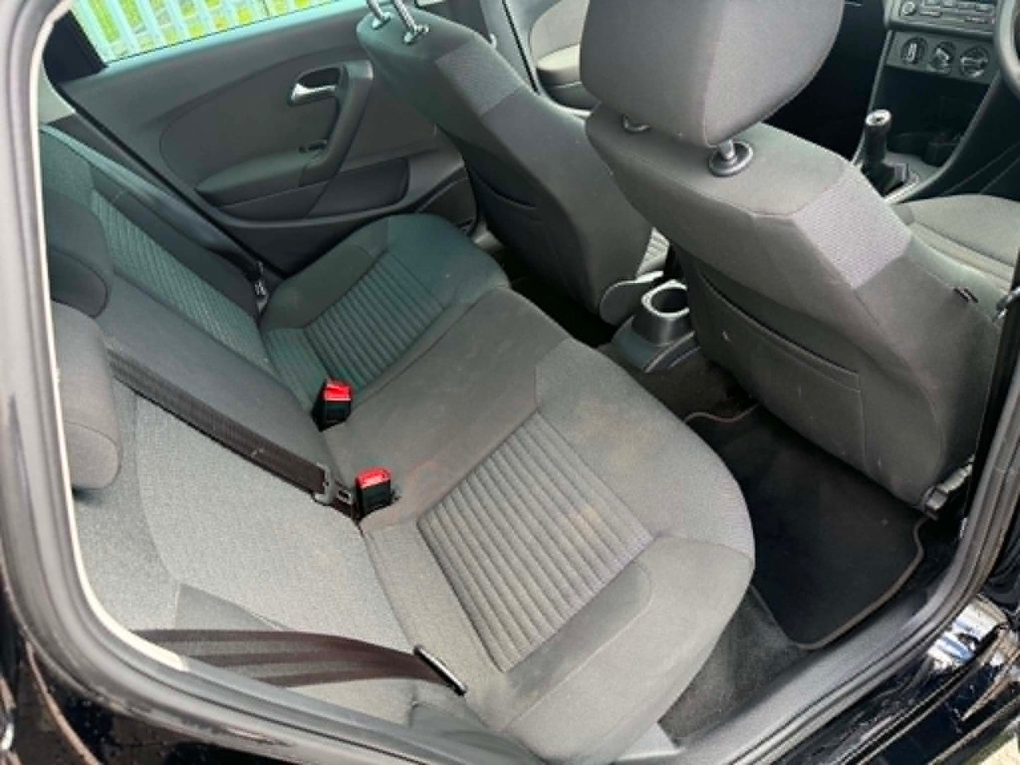 2013- VW POLO
