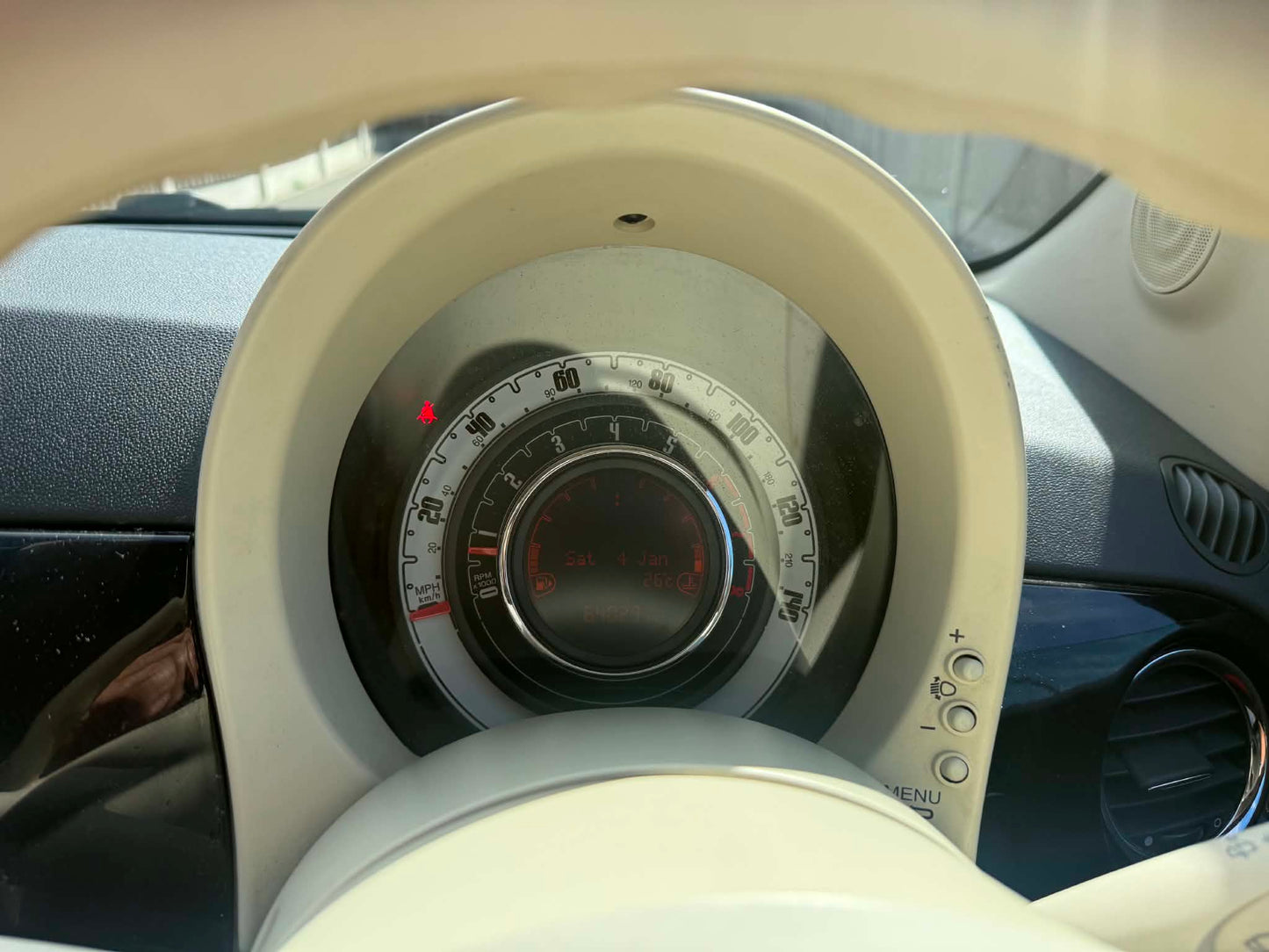 2015-FIAT 500