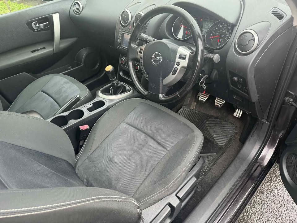 2011 - NISSAN QASHQAI