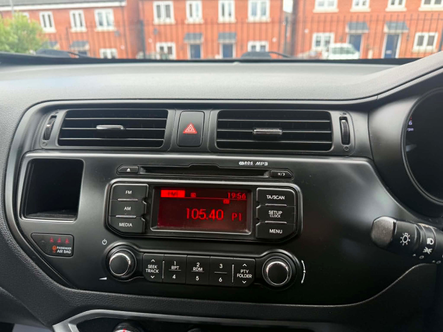 2014-KIA RIO DIESEL