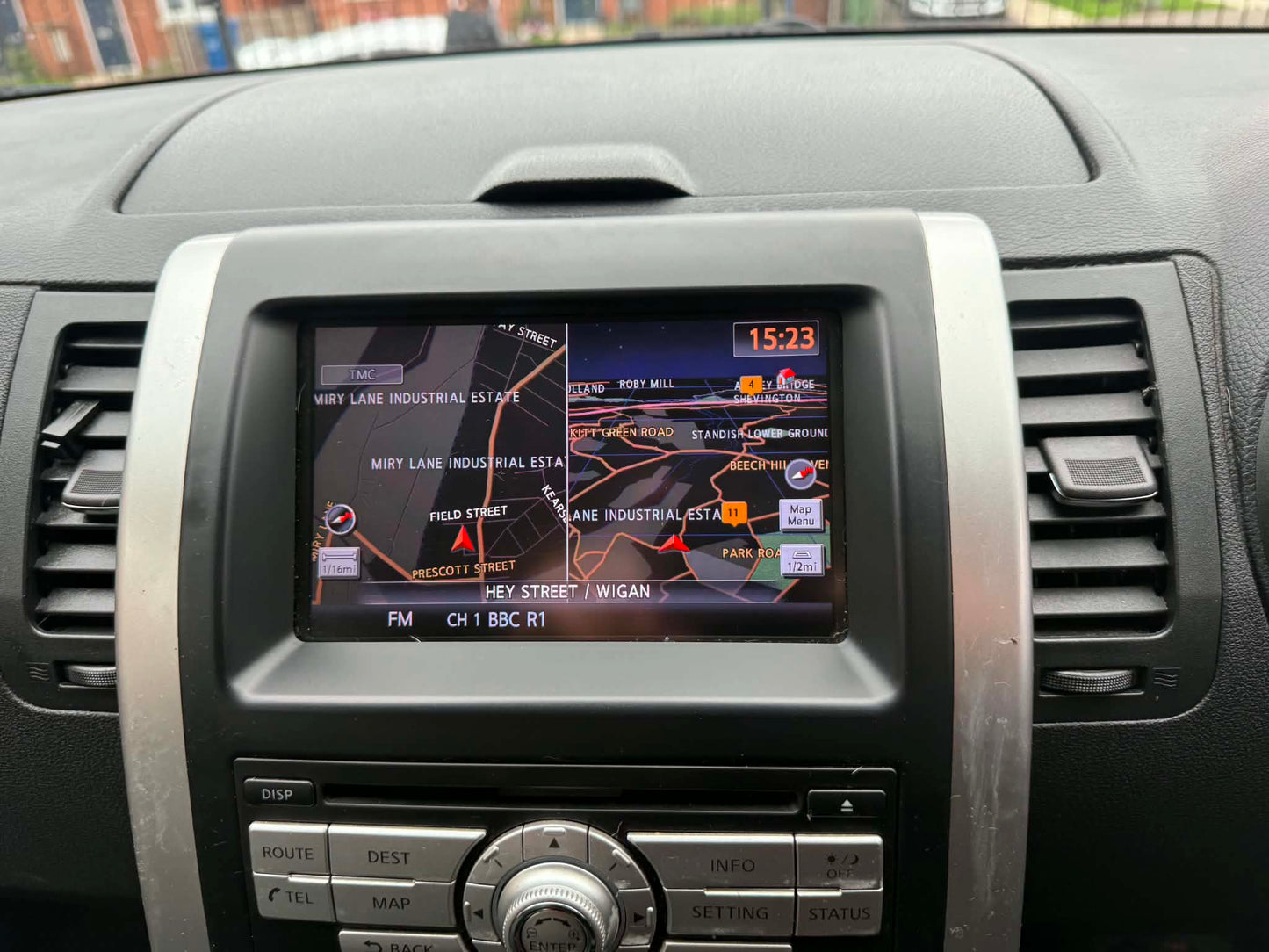 2011-NISSAN X TRAIL AUTOMATIC