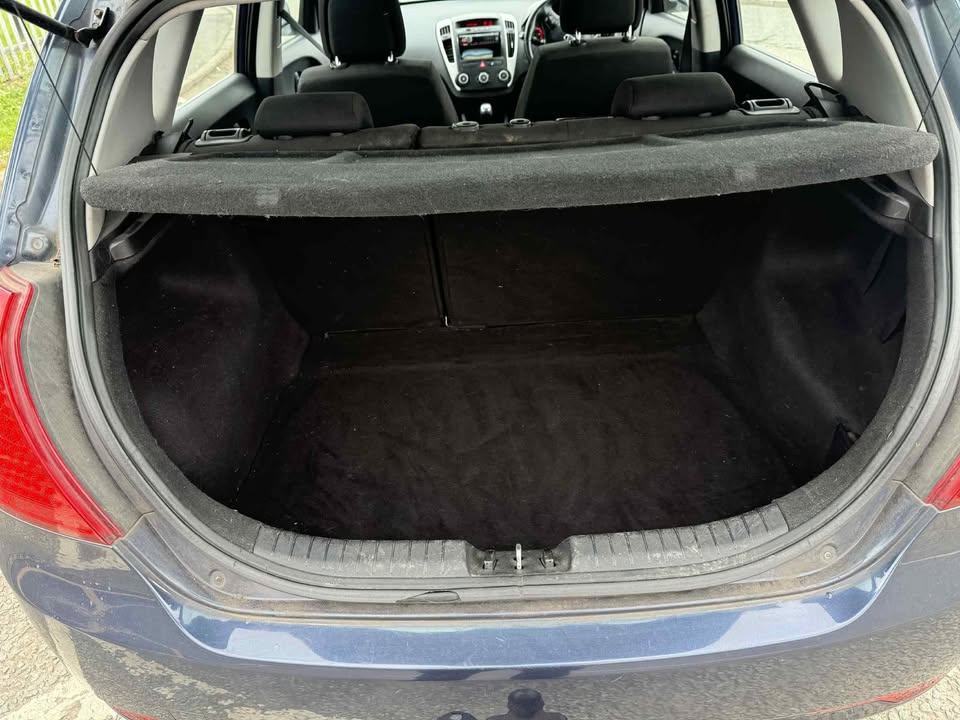 2010 - KIA CEED