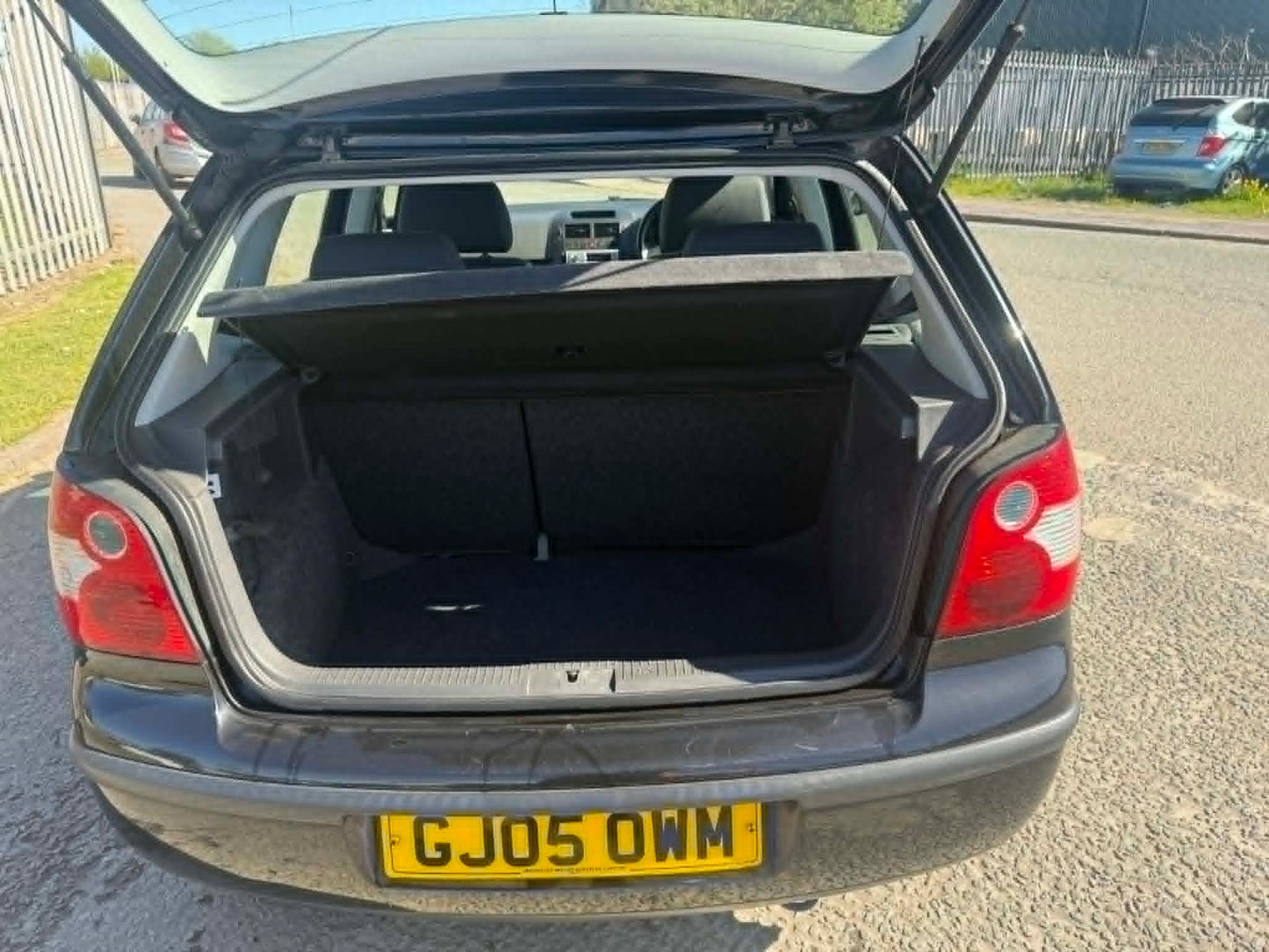 2005- VW POLO AUTOMATIC
