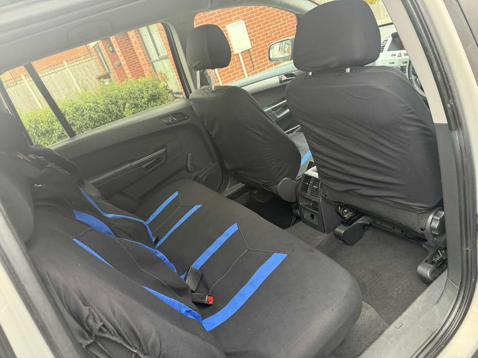 2010 - VAUXHALL ZAFIRA