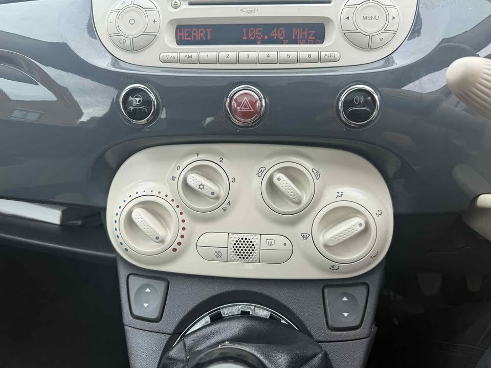 2011 - FIAT 500 LOUNGE