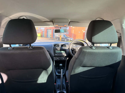 2011- VW POLO PETROL