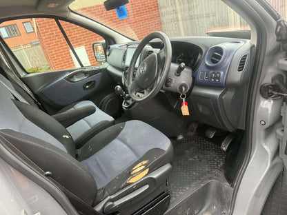 2018-VAUXHALL VIVARO BUS