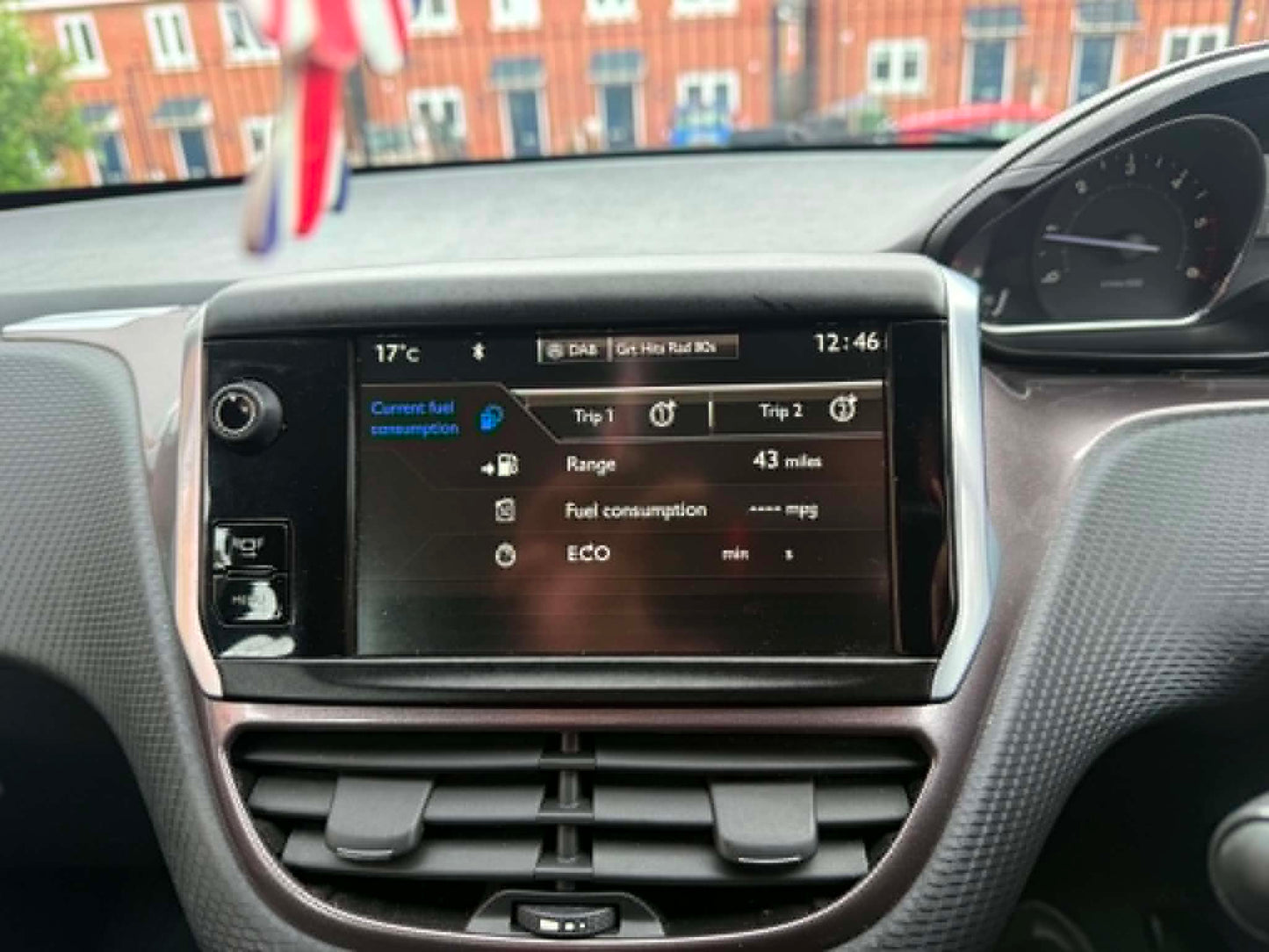 2014-PEUGEOT 2008