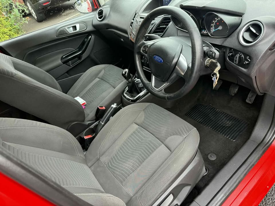 2016 - FORD FIESTA