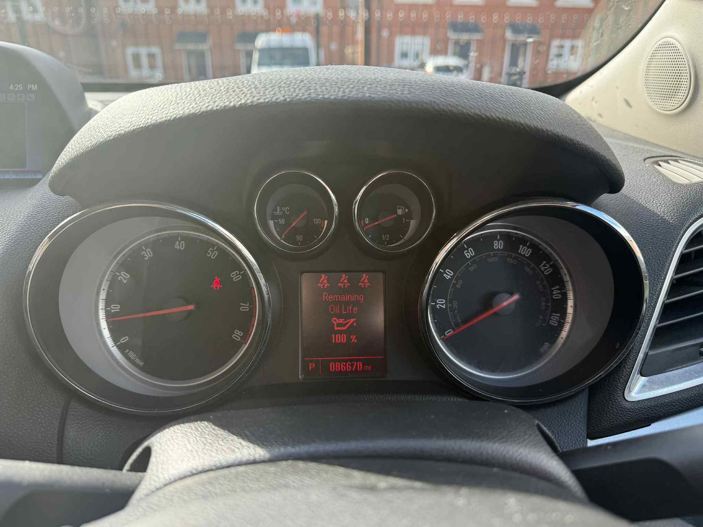 2014-VAUXHALL MOKKA AUTOMATIC