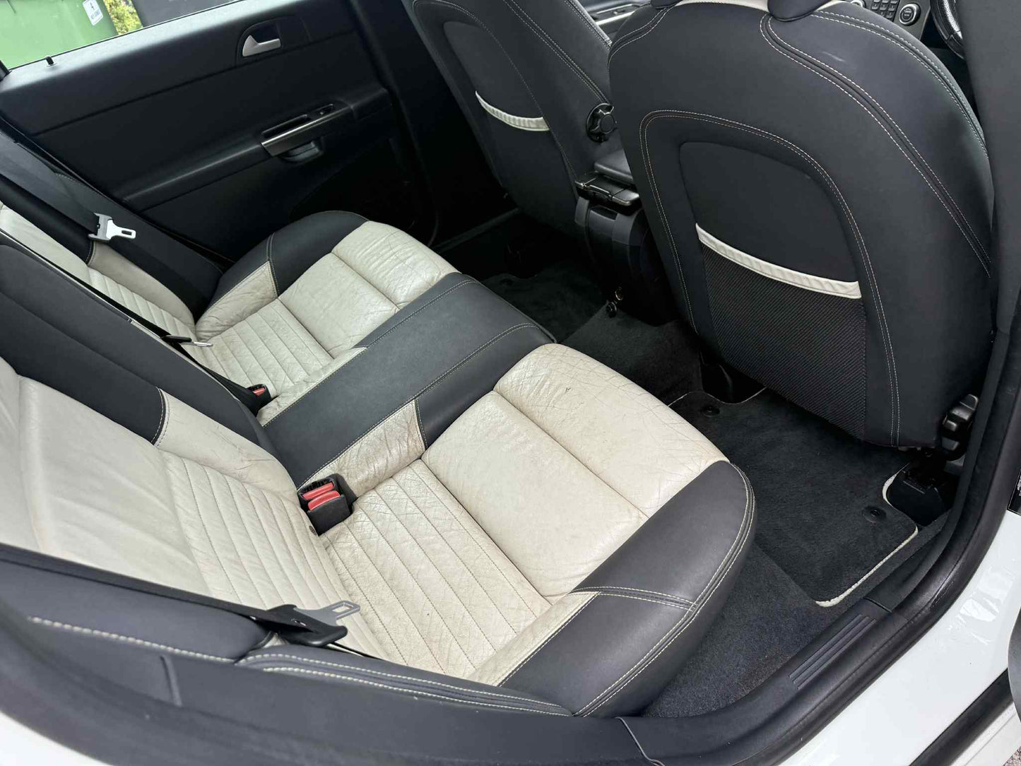 2009 - Volvo S40 R-Design D