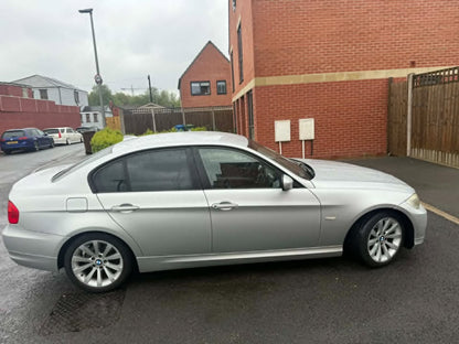 2009-BMW 3 SERIES
