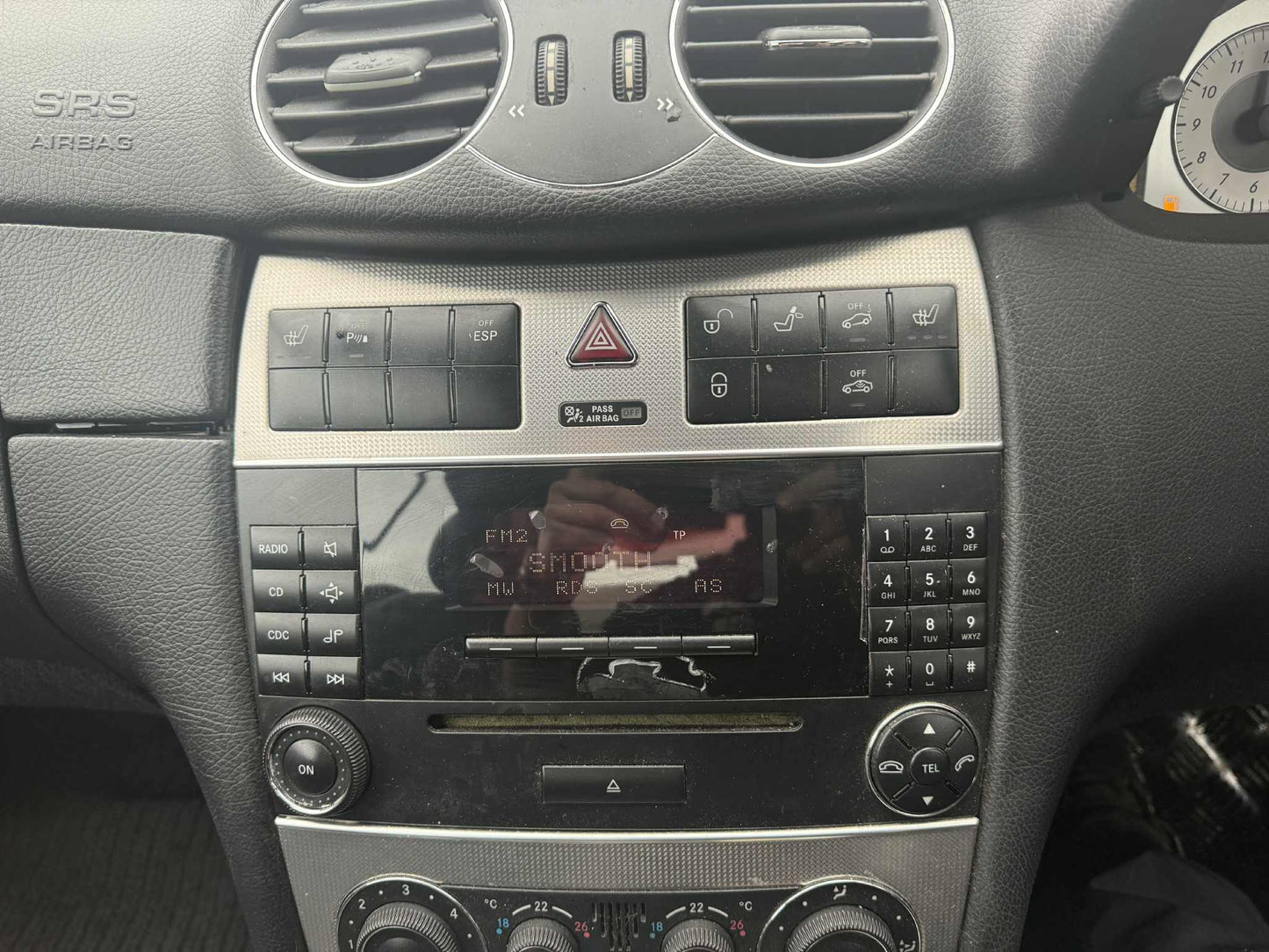 2005-MERCEDES BENZ AUTOMATIC