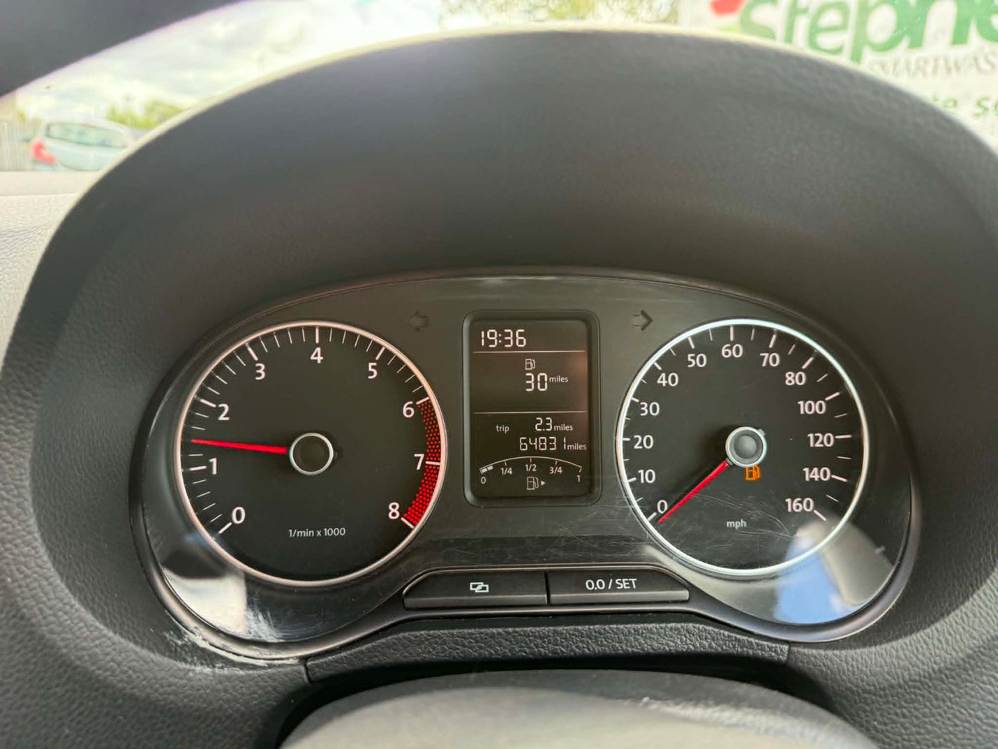 2013- VW POLO