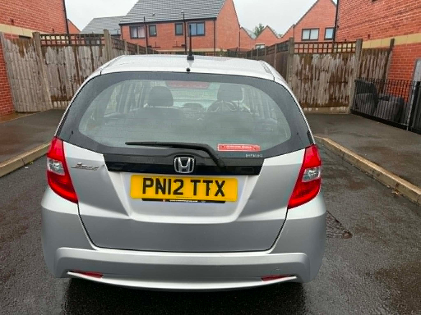 2012- HONDA JAZZ