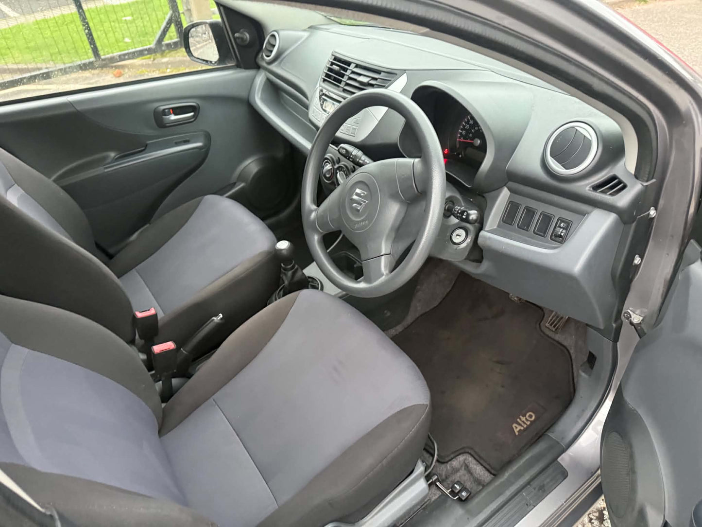 2013-SUZUKI ALTO