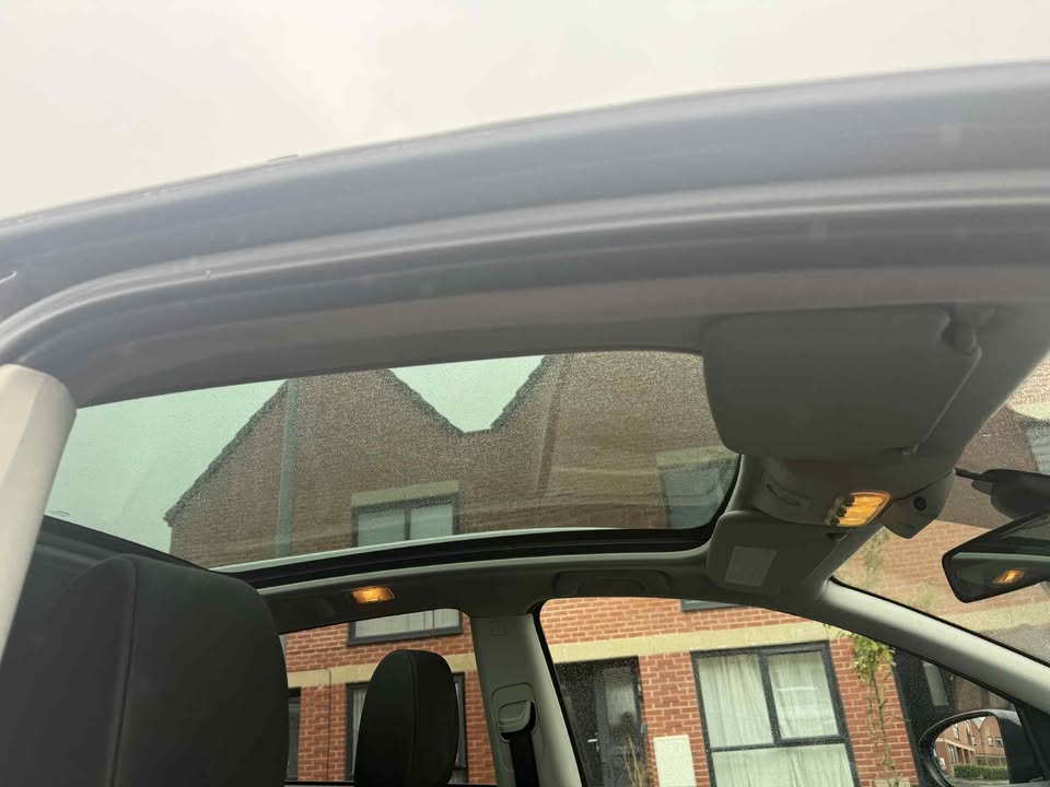 2011 - NISSAN QASHQAI