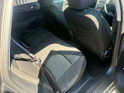 2013-CITROEN C4