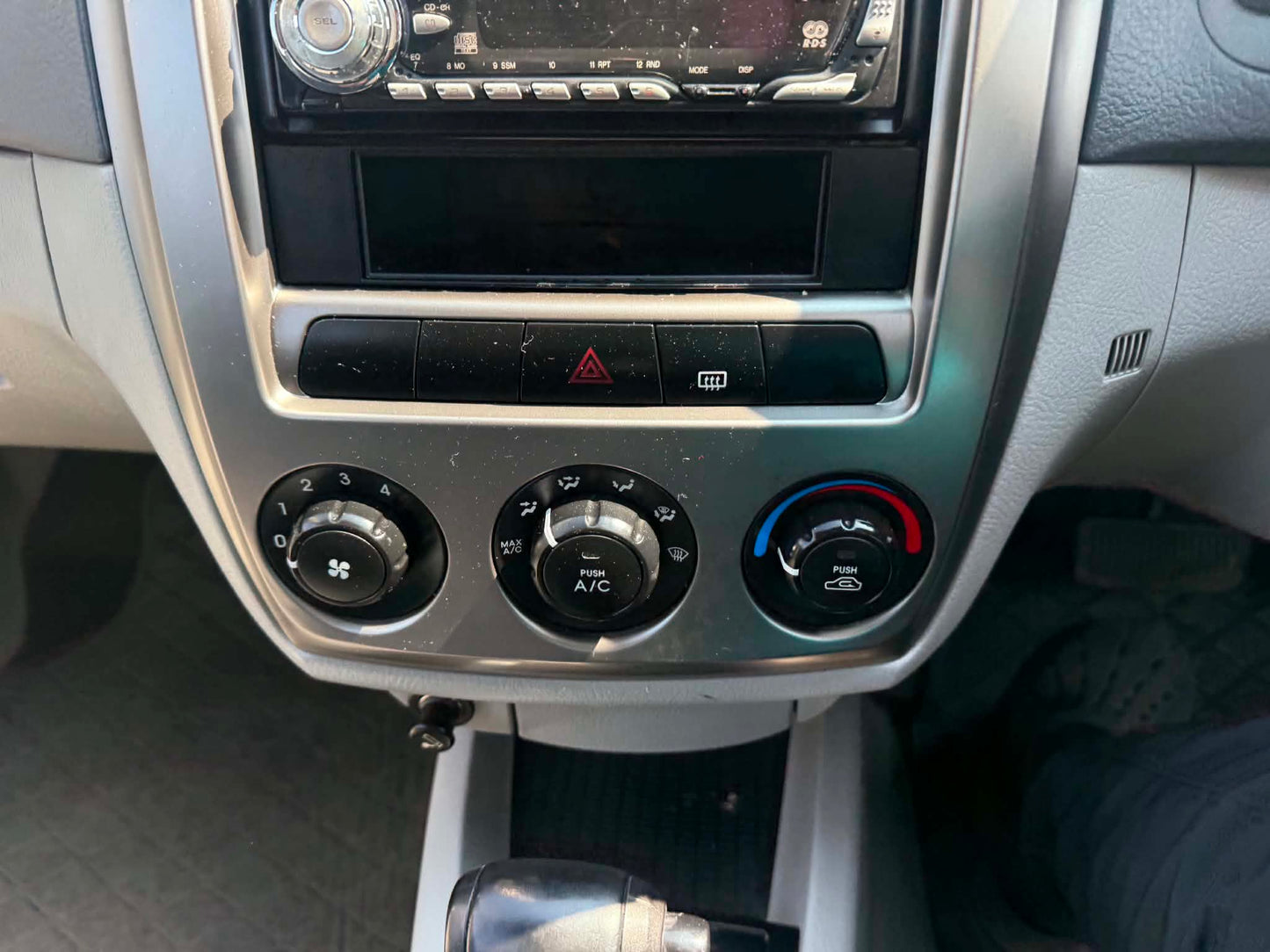2005-KIA CERATO AUTOMATIC
