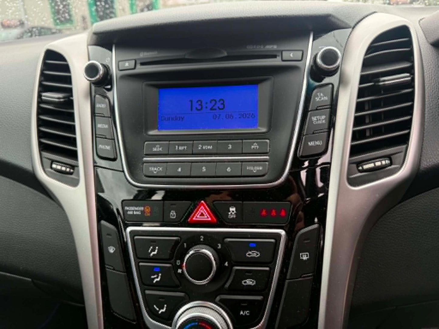 2016-HYUNDAI I30