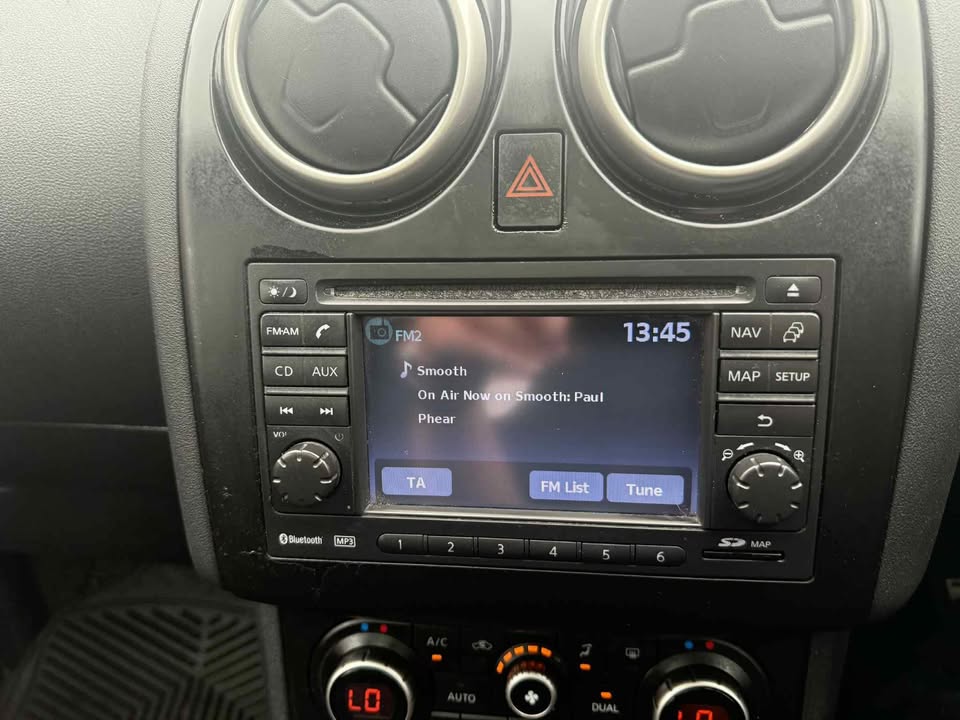 2011 - NISSAN QASHQAI