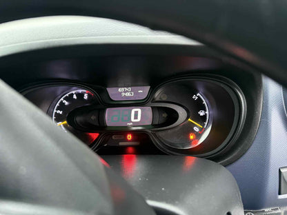 2015 - VAUXHALL VIVARO DIESEL