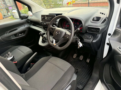 2021-VAUXHALL COMBO