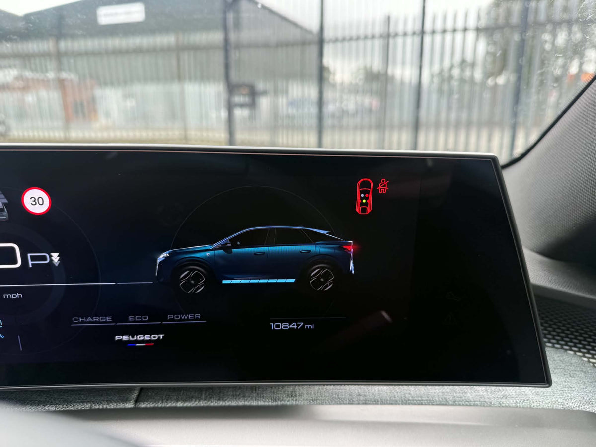 2025- PEUGEOT 3008 ELECTRIC