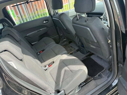 2015-PEUGEOT 5008