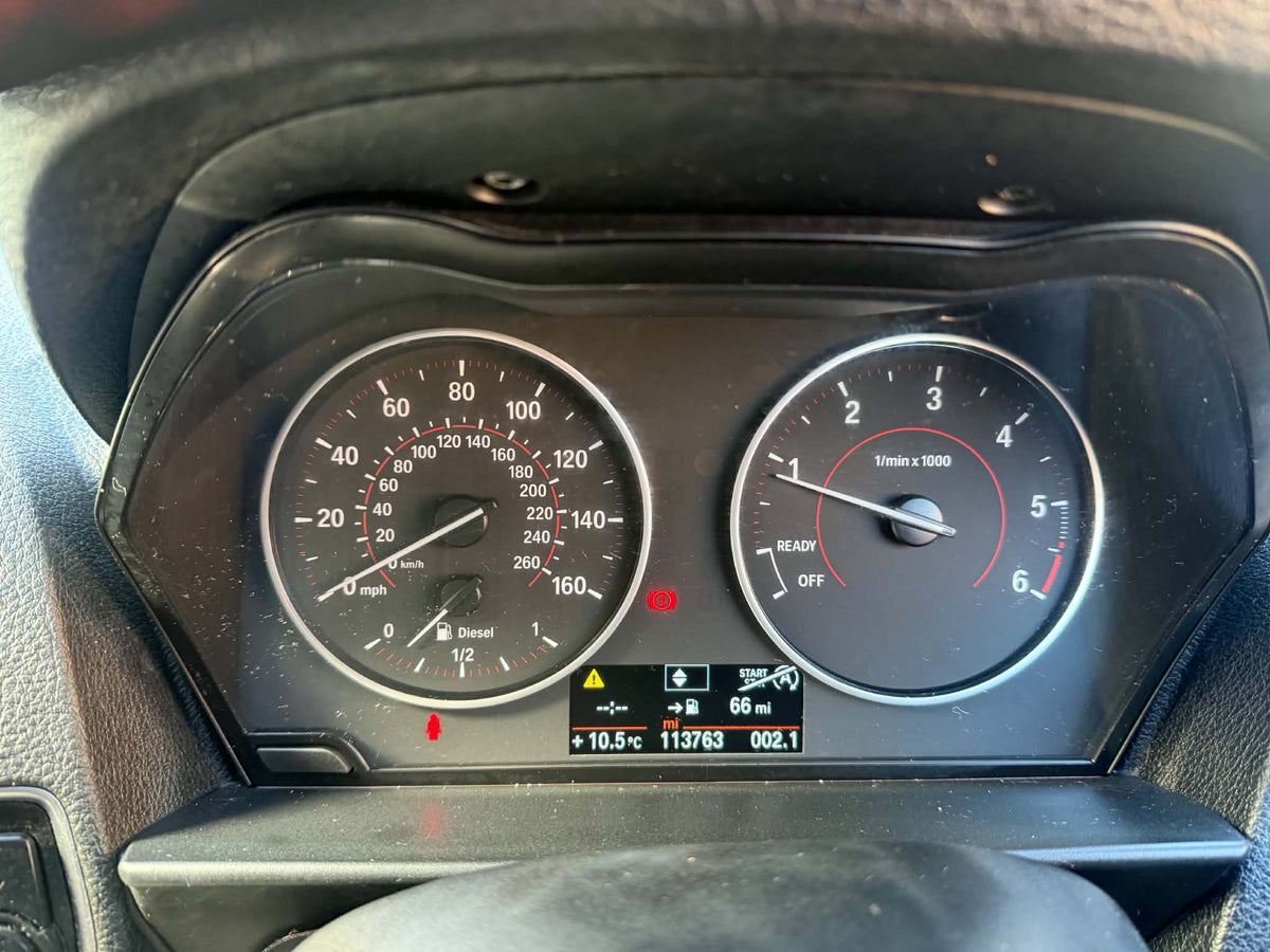 2013-BMW 1 SPORT