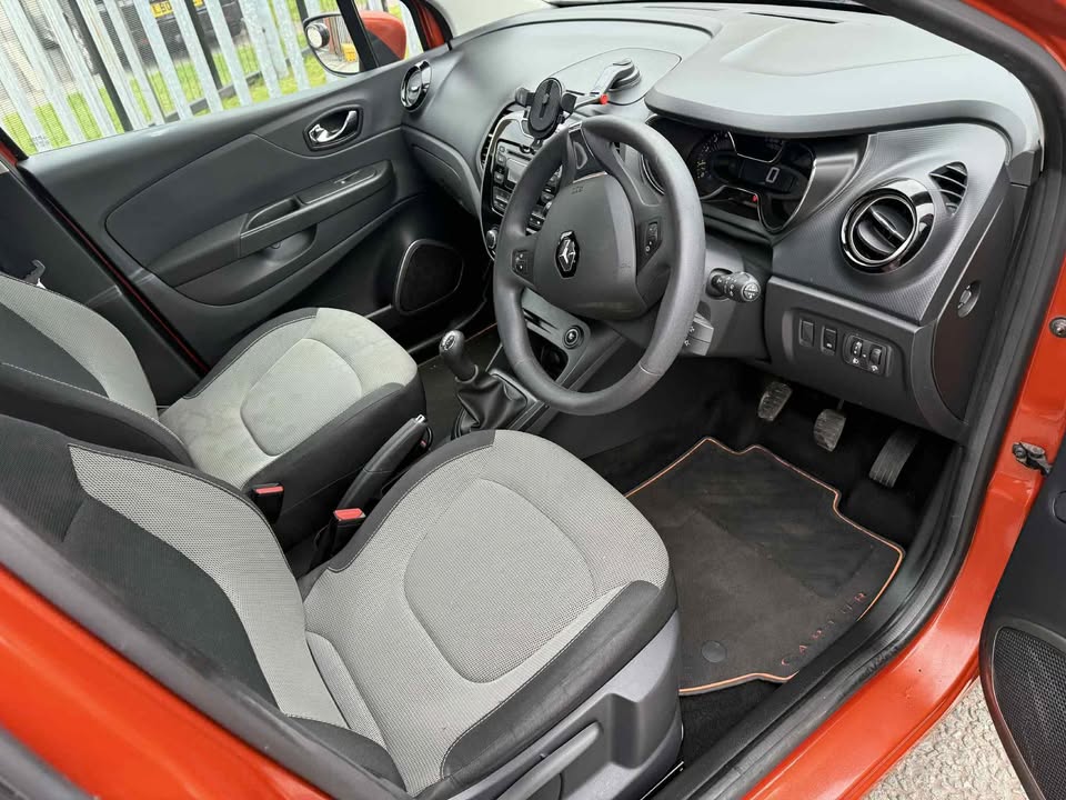 2014 - RENAULT CAPTUR