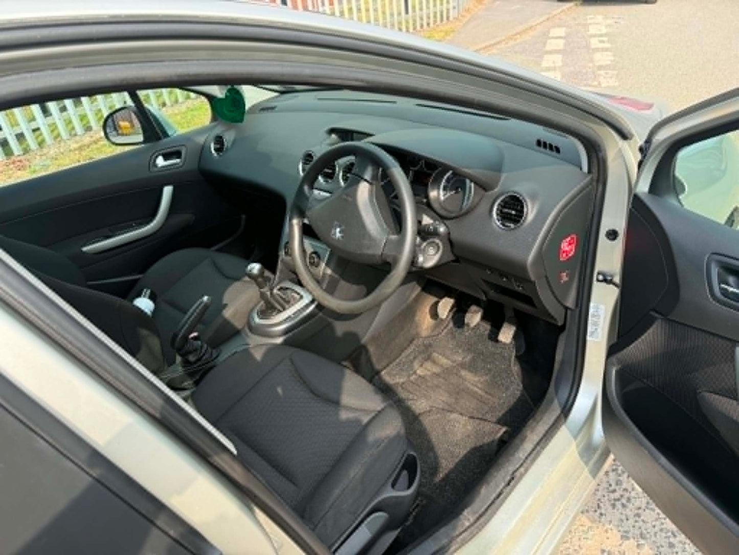 2008-PEUGEOT 308