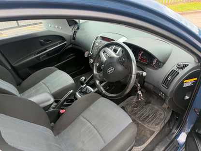 2009-KIA CEED ESTATE