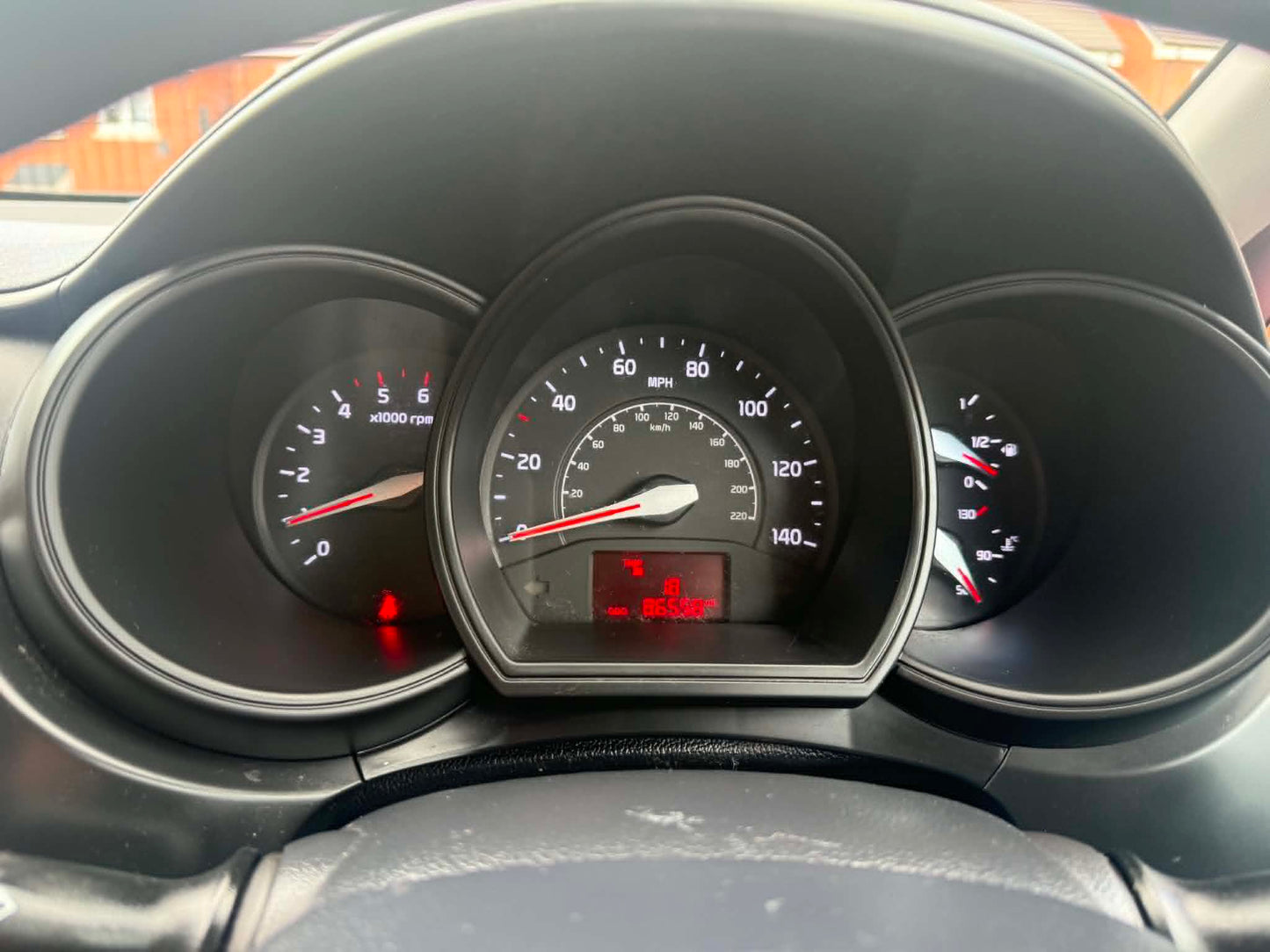 2014-KIA RIO DIESEL