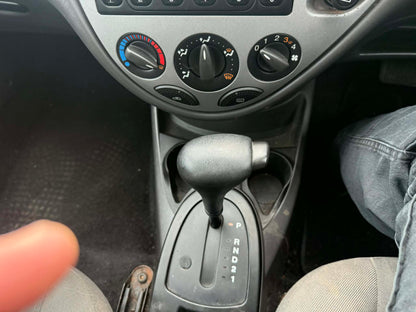 2004- FORD FOCUS