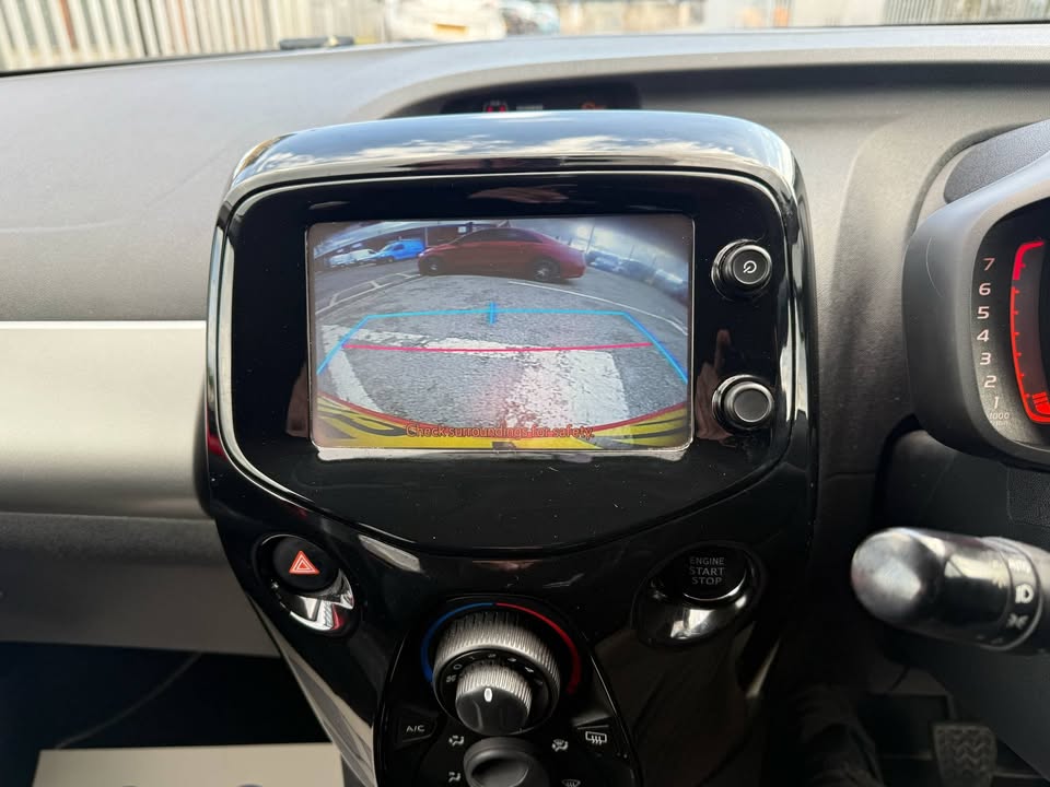 2015 PEUGEOT 108