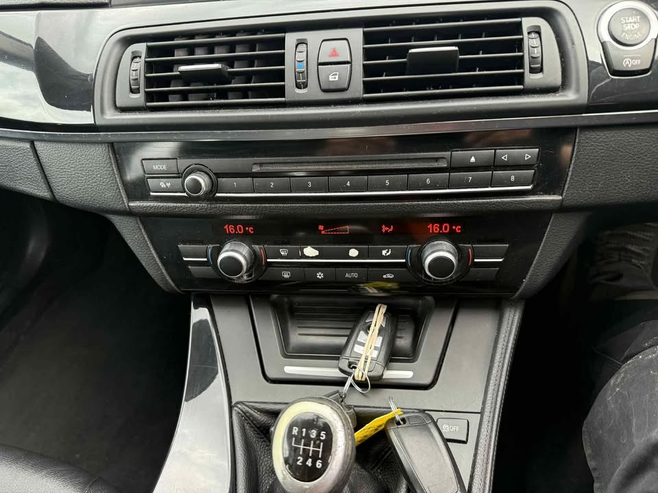 2010 - BMW SERIES 5