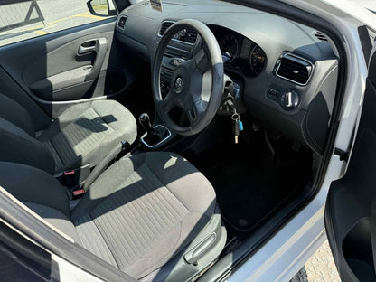 2011 - VOLKSWAGEN POLO