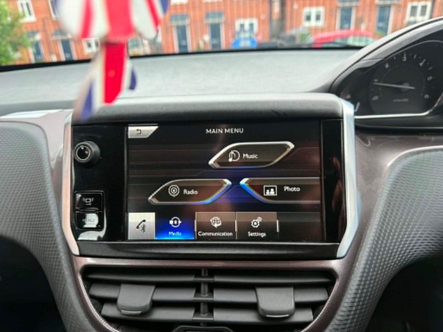 2014-PEUGEOT 2008