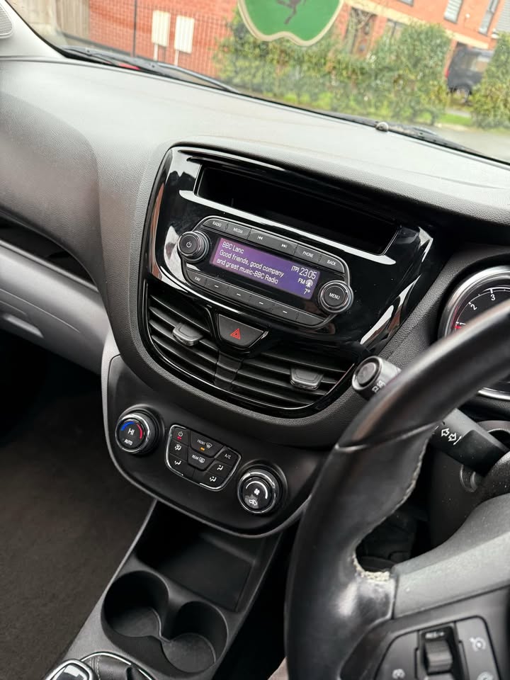 2016 - VAUXHALL VIVA