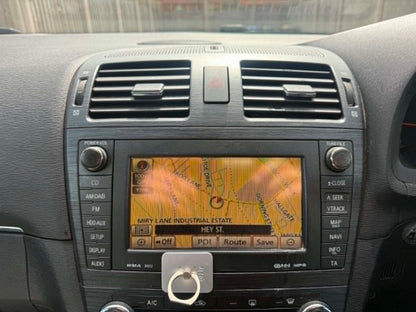 2011-TOYOTA AVENSIS