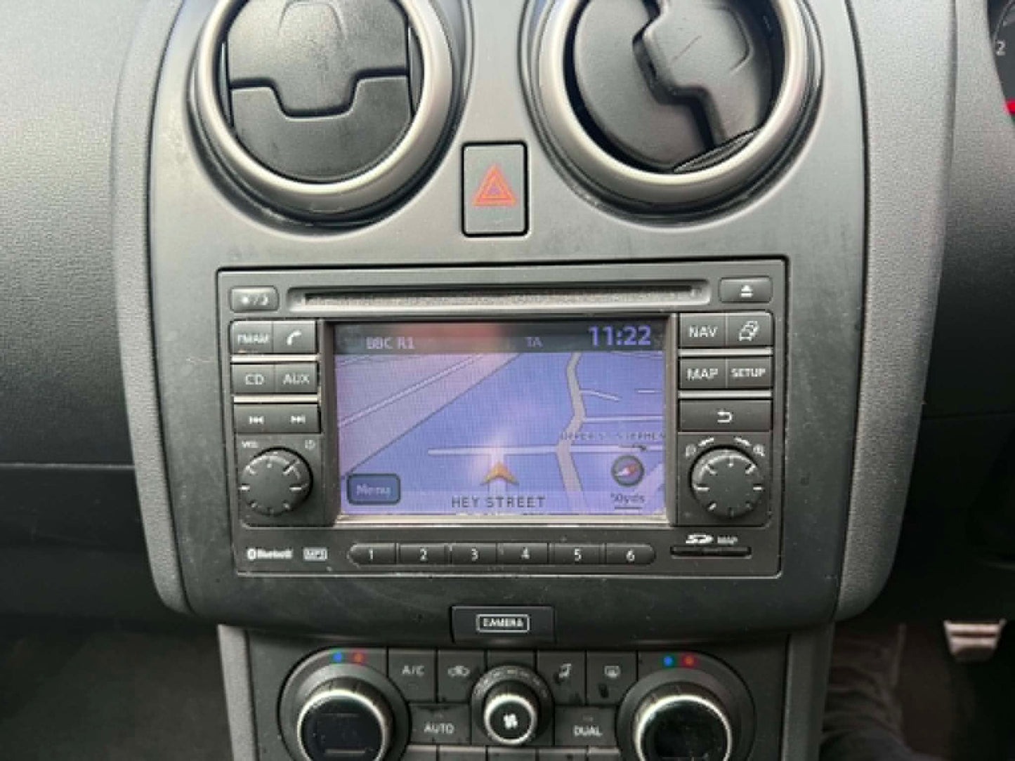 2012-NISSAN QASHQAI N-TEC PLUS