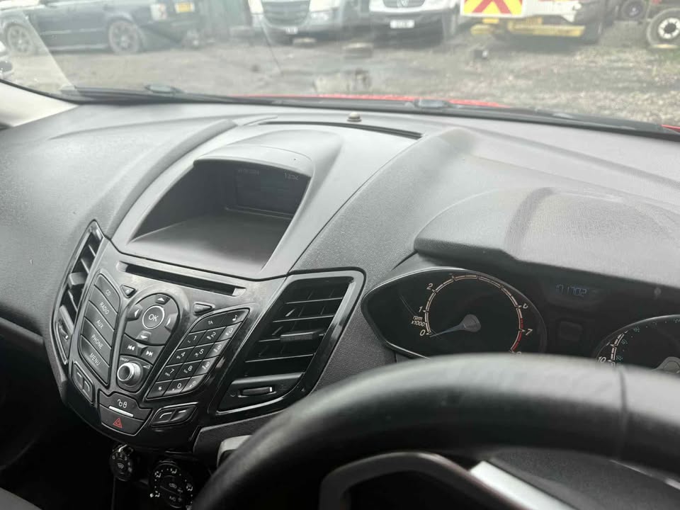 2016 - FORD FIESTA