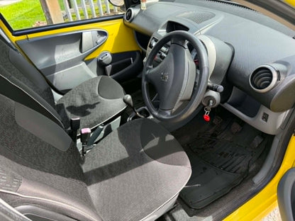 2010-PEUGEOT 107