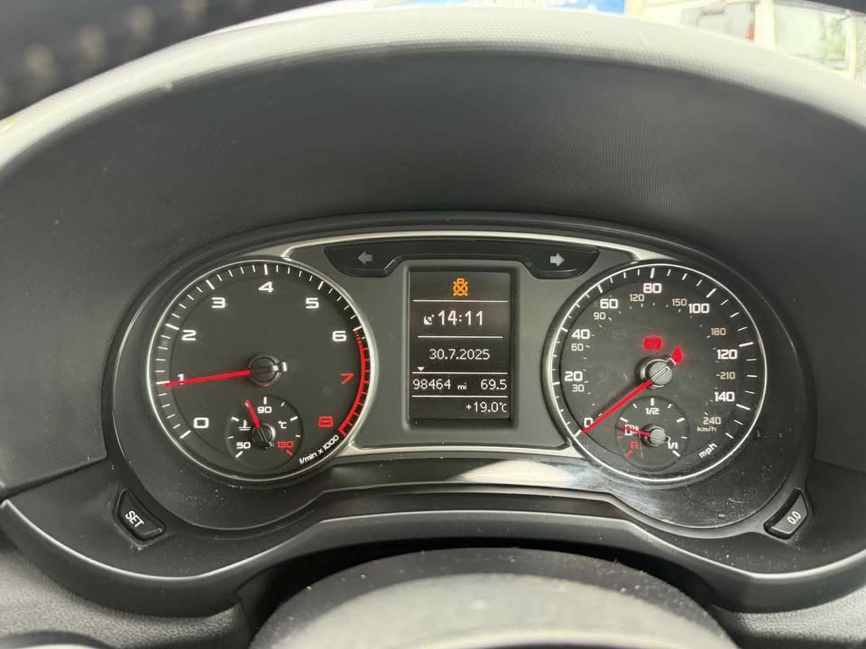 2016 - AUDI A1