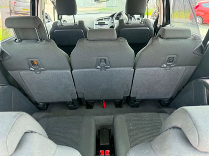 2015-PEUGEOT 5008