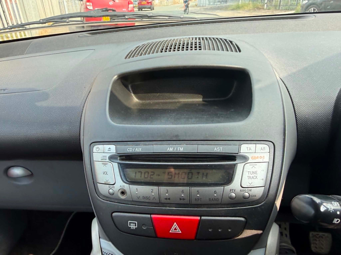 2011-PEUGEOT 107