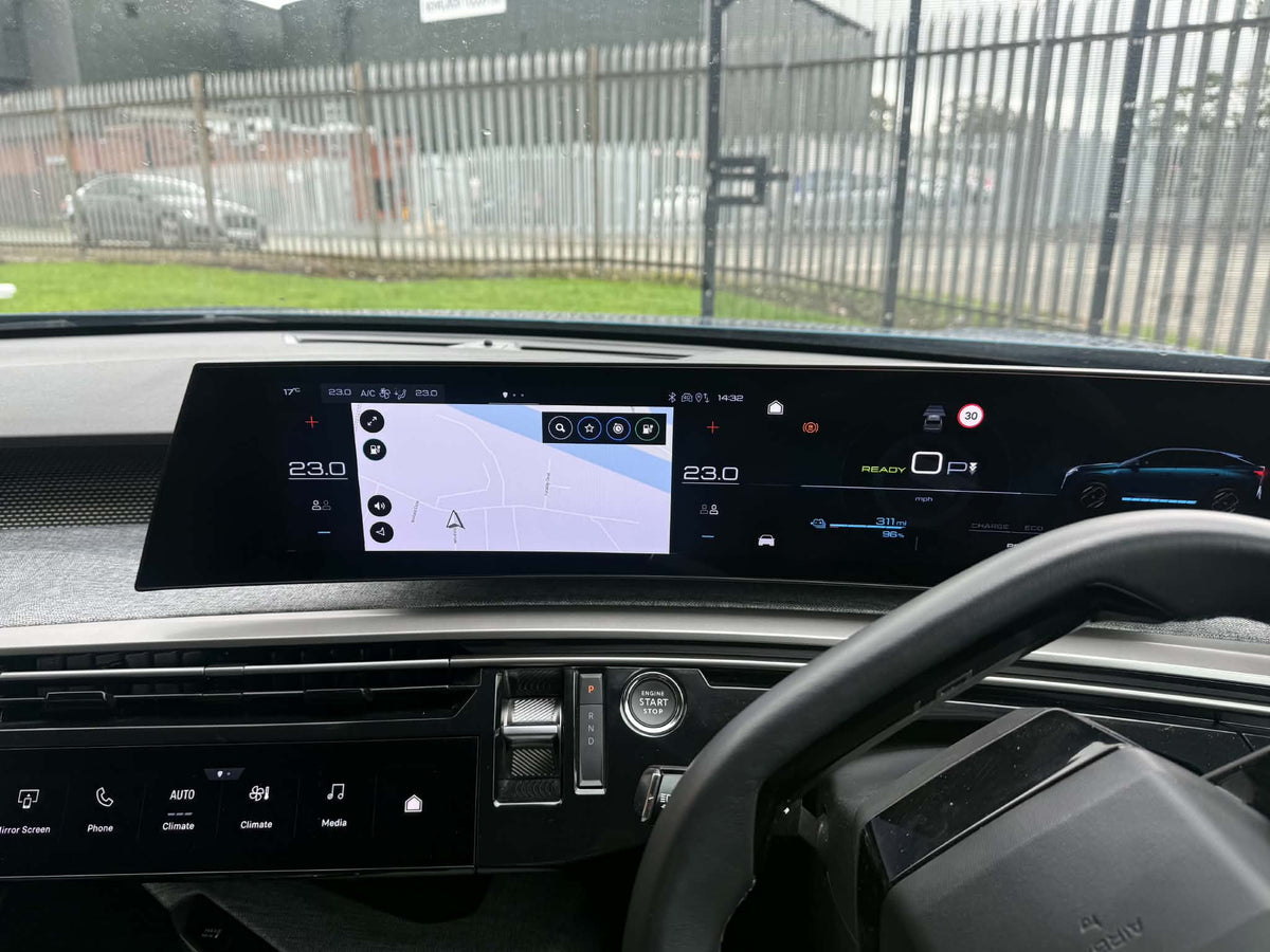 2025- PEUGEOT 3008 ELECTRIC